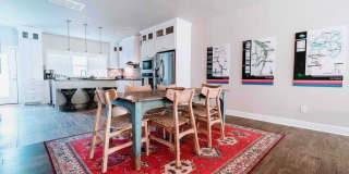 406 NW Retreat Lane Gallery 4