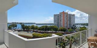 1200 NE Miami Gardens Dr Gallery 1