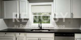 Cozy Rehabbed 4 Bed, 2 Bath with New Appliances in KCMO! Gallery 4