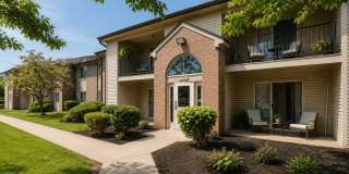 Creekside Square Apartments Gallery 22