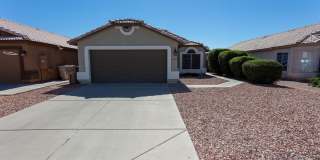 LOVELY SINGLE LEVEL 3 BEDROOM W/DEN 2 BATH PEORIA HOME VERY CLEAN! LOVELY SINGLE LEVEL 3 BEDROOM W/DEN 2 BATH PEORIA HOME VERY CLEAN! Gallery 1