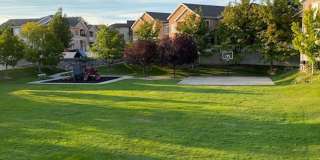 Wonderful 3 bed / 2 bath Condo with a pool Gallery 26
