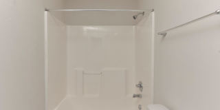 3BR 2.5BA Townhome in Pennington Square ~ Minutes to Fort Jackson, the VA hospital, USC Medical School, and I-77! Gallery 34