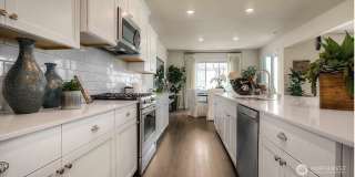 Stunning New Home at Soundview Estates! Gallery 7