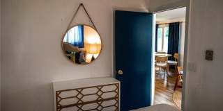 142 Renfrew Avenue Gallery 14