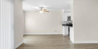 Lombardi Apartments Gallery 45