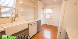 Beautiful Condo Only 6 blocks to the beach | Seaside District of Oceanside Gallery 21