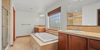 4BR, 2.5 Bath + Loft DuPont Home Gallery 30