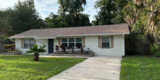 Must See! Renovated 3/2 Block Home Close To River! Water and Lawn Care Included Gallery 1