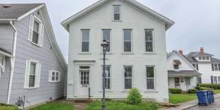 239 1/2 Broadway Gallery 1