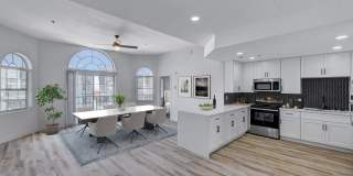 Saxon Apartments Gallery 18