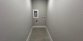 New construction 4/3  off Gator Circle Gallery 16