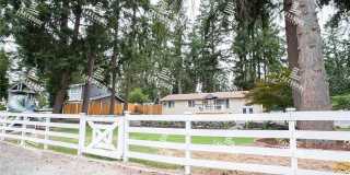 3 Bed 2 Bath Graham Home w/ Beautiful Kitchen Remodel! Gallery 27