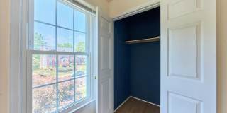 8508 SILVERDALE Road Gallery 31