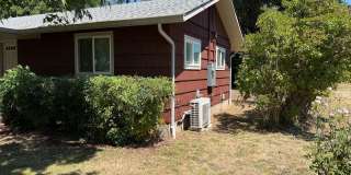Updated 2-bedroom duplex in Thurston! Updated 2-bedroom duplex in Thurston! Gallery 4