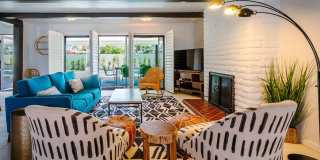 Luxury Mid-Century Retreat in the Heart of the Historic Movie Colony (Monthly Only - No Long Term) Gallery 12