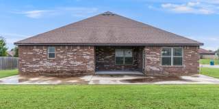 Comfortable Living in Pea Ridge: 3 Bed, 2 Bath Home Comfortable Living in Pea Ridge: 3 Bed, 2 Bath Home Gallery 22