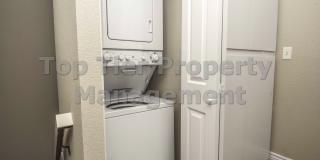 Very nice 2 bed / 2.5 bath / 1,185 sqft Walnut Creek Townhouse in desirable Main Chance Estates Development available now for lease! Gallery 14