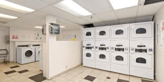 Parkway Plaza Apartments Gallery 46