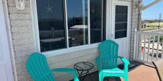 1515 Boulevard Gallery 1