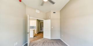 Imperial Crossing Luxury Apartment Homes Gallery 12