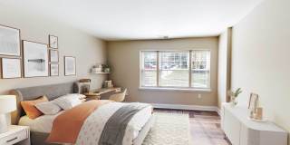 Rodgers Forge Gallery 21