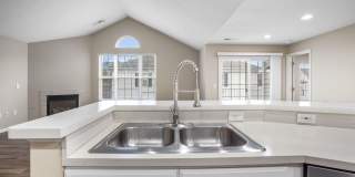 5027 Stratford Pine Lane Gallery 12