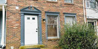 7704 EAGLES HEAD Court Gallery 1