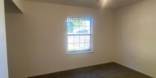 2 BEDROOM DUPLEX, LAWN CARE AND WATER INCLUDED 2 BEDROOM DUPLEX, LAWN CARE AND WATER INCLUDED Gallery 12
