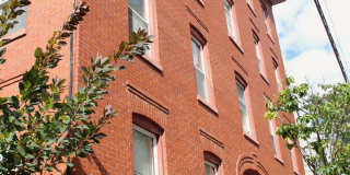 111 Sherman Street Gallery 7