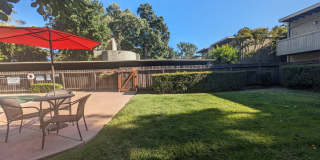 5 Mile House Gallery 1