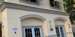 8215 Lake Dr Gallery 28