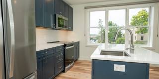 102 W 6th St Gallery 1