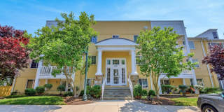 4067 S FOUR MILE RUN Drive Gallery 1