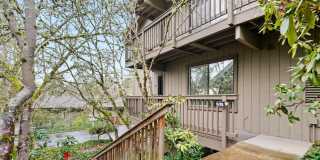 $500 off! Spacious 1-bdrm/1-bath condo in quiet neighborhood. Balcony, 2 parking spaces, fireplace, hot tub, & pool Gallery 6