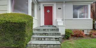 Unique Laurelhurst 3 Bedrooms with 2 Bathrooms Home Close to UW! Gallery 4