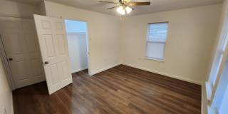MODERN DECORATED HOUSE | 4 BEDROOM | 2 BATH | COVERED PATIO | CASITA WITH KITCHEN, BATH & LAUNDRY Gallery 16