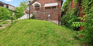 FOR RENT – 1965 Arlington Ave Gallery 4