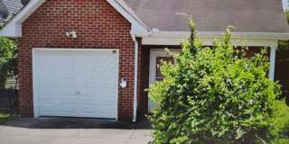Charming 3BR House in Nashville Gallery 1