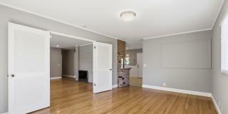Wow! What a Great Home! Available Now! Gallery 10