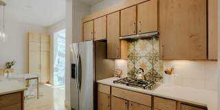 Gorgeous 4 Bedroom Home in NW Indian Peaks Neighborhood. Hardwood floors, Wine Closet and More Gallery 35