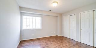 7012 IRWELL Lane Gallery 21