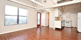 2 Bedroom, 1 Bath -  Colonial Town Gallery 3