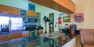 1750 N Bayshore Dr # 1711 (A11939562) Gallery 17