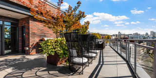624 Yale Gallery 44