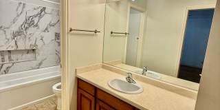 Charming 3-BR Home in Snow Park Gallery 25