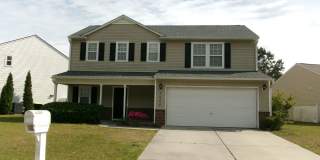 3 bedroom, 2.5 bath home located in Bellegrove Preserve Gallery 1