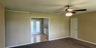 3 bedroom Home in Southeast Springfield Gallery 7