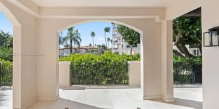 19216 Fisher Island Dr Gallery 41