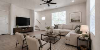 1640 North Leverett Avenue Gallery 4